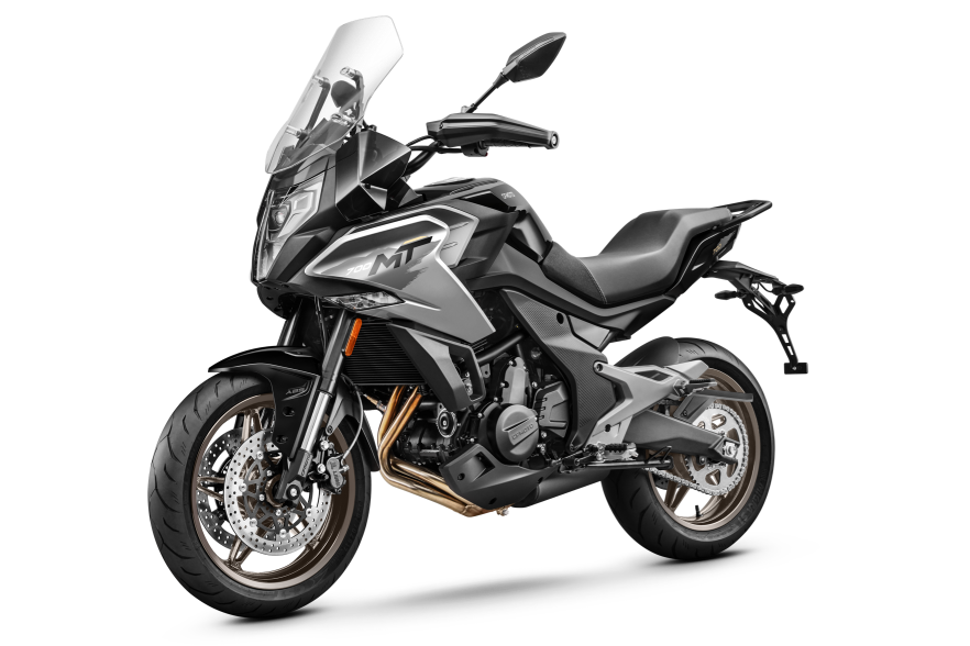 CF Moto 700MT